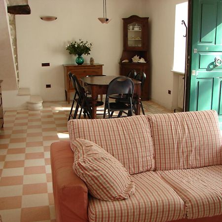 努马纳 La Casina Delle Fate酒店 外观 照片